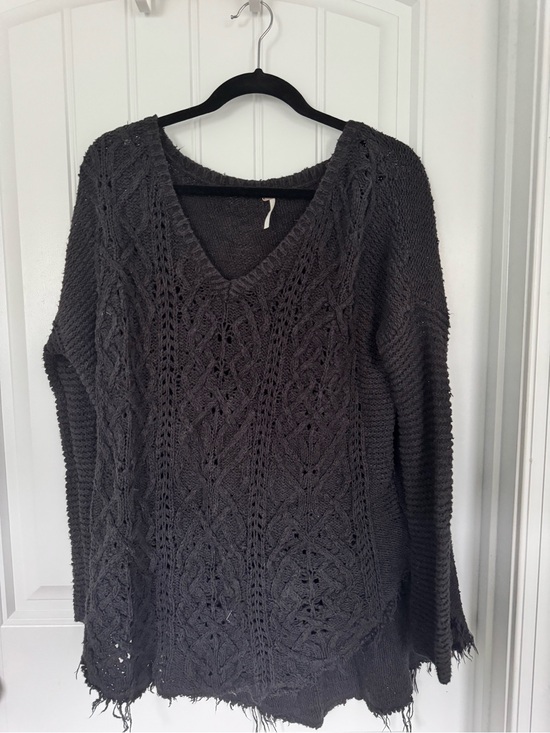 Free People Sweaters - Free People Charcoal Cable Knit V-Neck Sweater